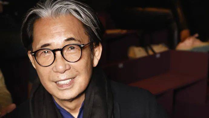 创始人高田贤三因新冠逝世即使不认识他你也一定见过这个虎头标志