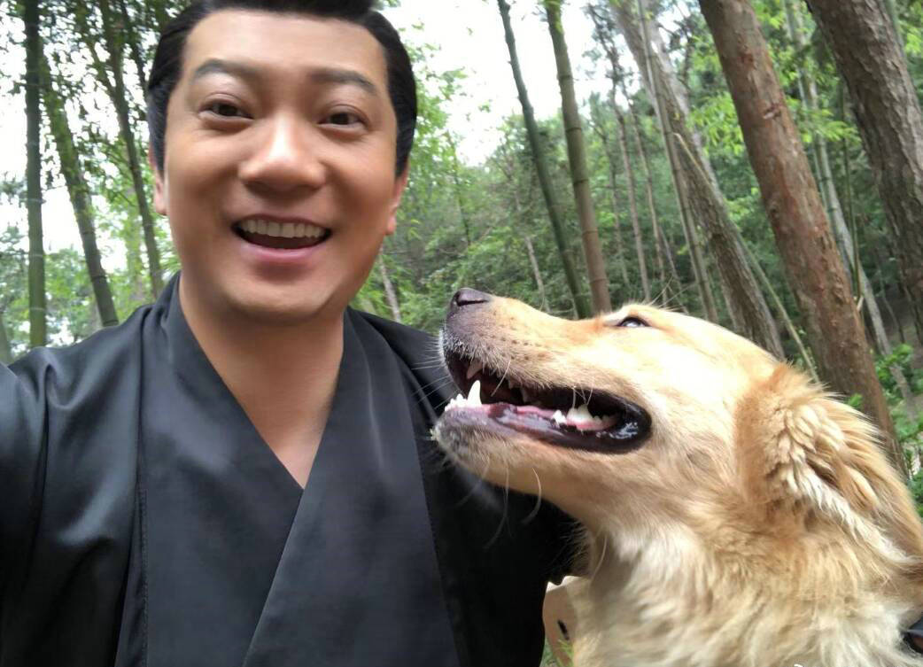 为粉丝买单的他要回来了