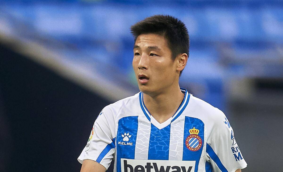 原创武磊西乙四轮球荒!沪媒:队友太独 正常现象格里兹曼也这样