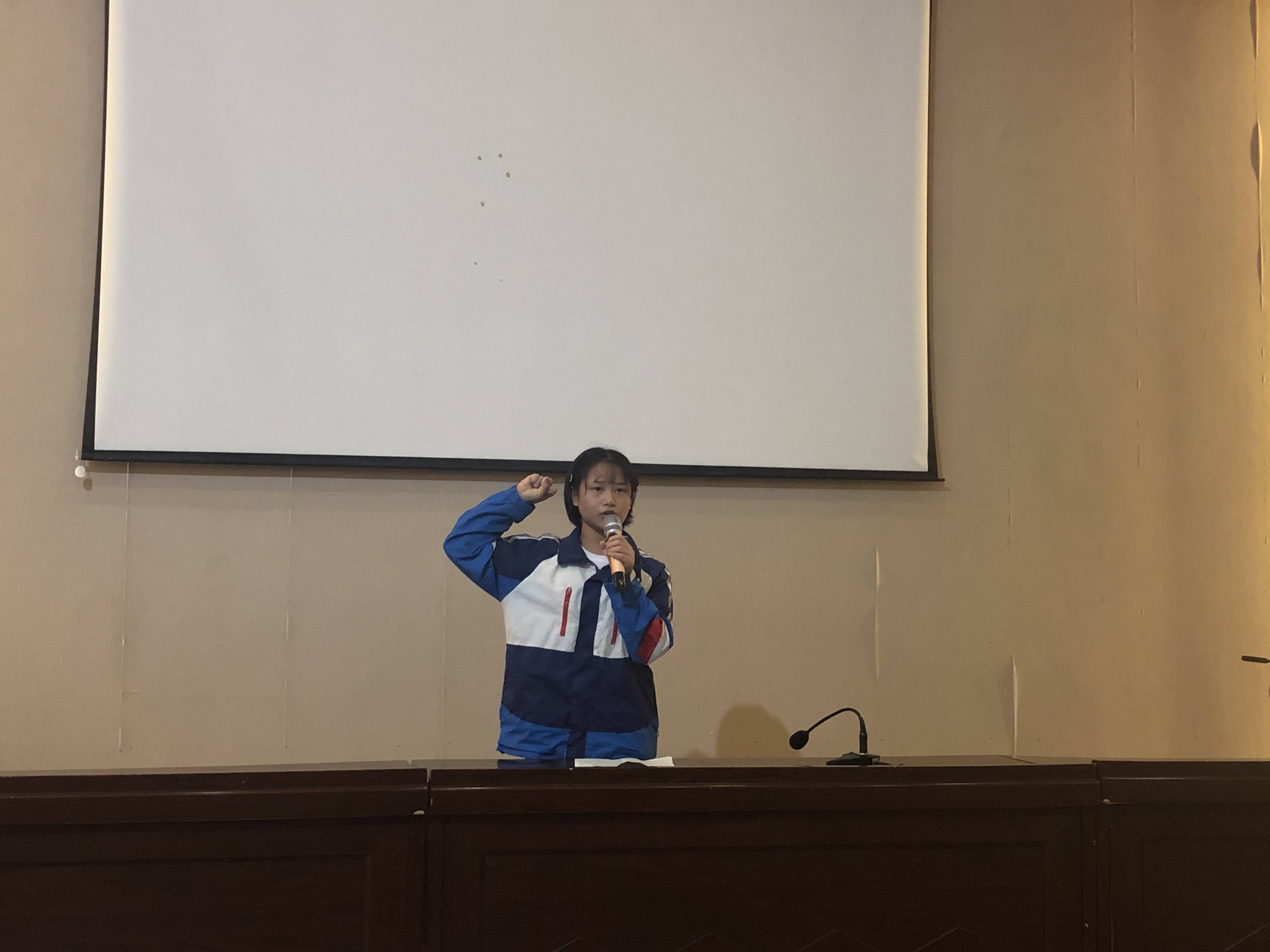 泸州市纳溪区江南职业中学成功举办"祖国在我心中"演讲比赛决赛