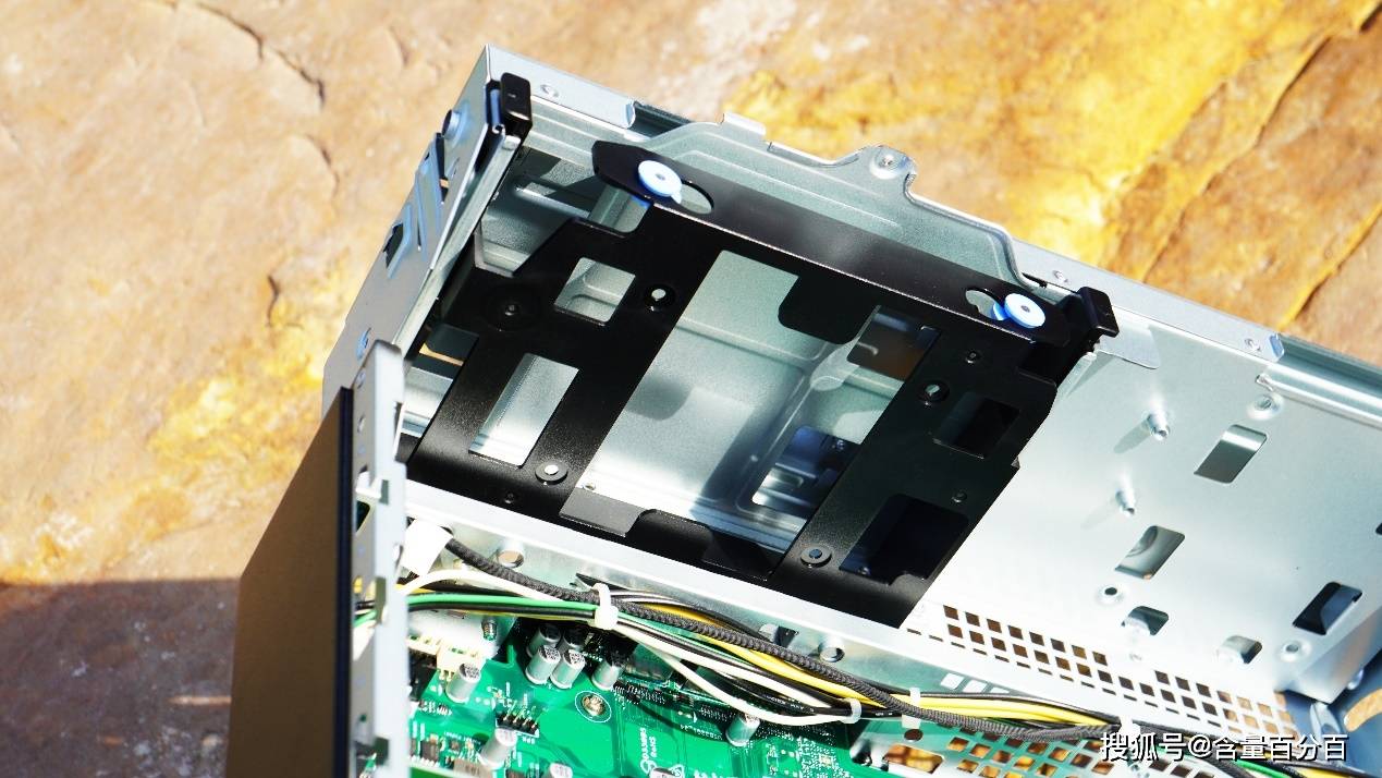 十代英特尔酷睿加持,易维护易升级的华硕碉堡t09主机拆解点评