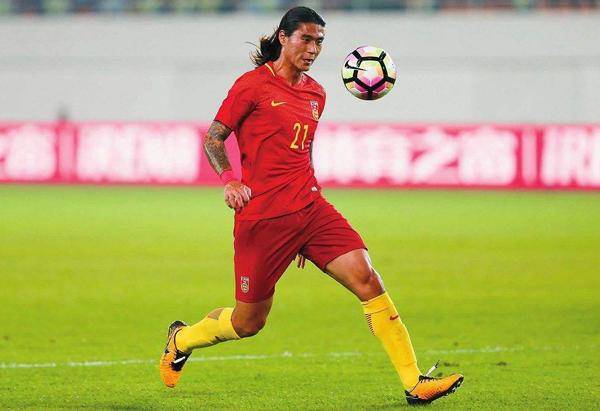 他是中超长发哥里皮曾有意让他接班郑智转会费达13个亿