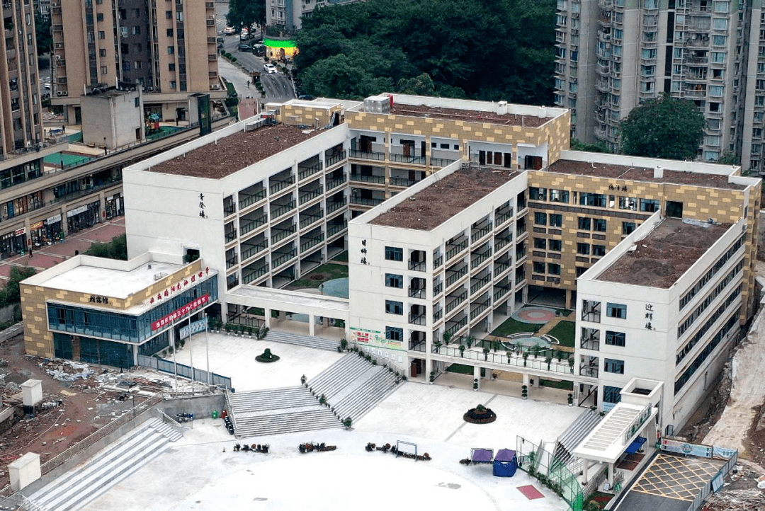 鸟瞰杨公桥小学