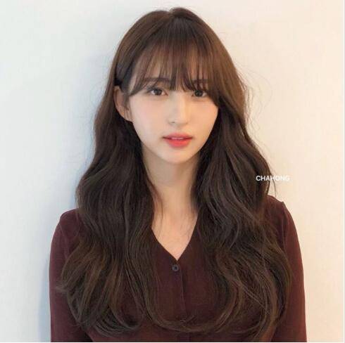 2020秋冬卷发推荐云朵卷水波卷鱼尾卷5大热门发型让你秒瘦脸