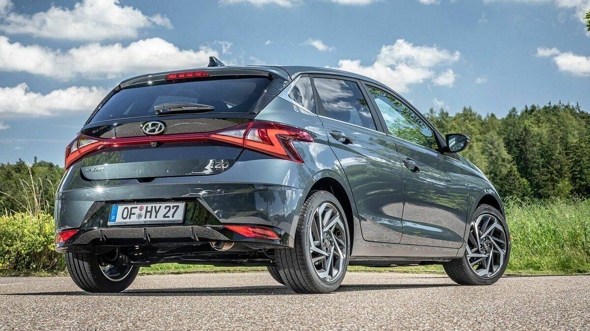 现代i20:提供新型发动机,48伏轻度混合动力车