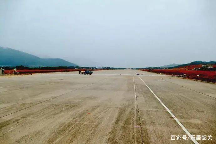 是广东省的第9个民用机场,位于乳源县桂头镇,距离韶关市区30公里,项目