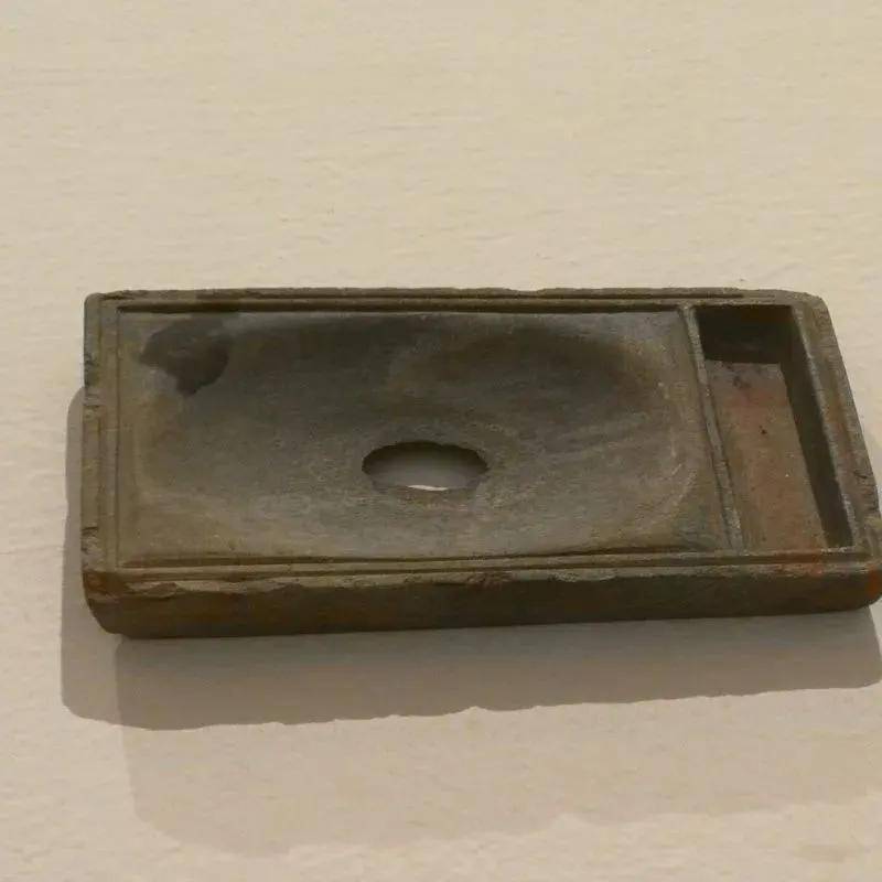 滴水穿石和磨穿砚台,哪个更容易?