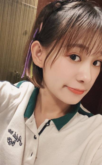 小阿七湖南卫视门口路演引网友猜测,难道是要上芒果台节目?