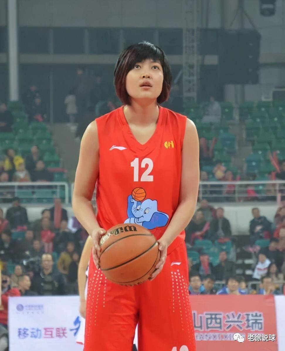 明明可以靠颜值偏偏非要靠实力记河南女篮名宿潘丽