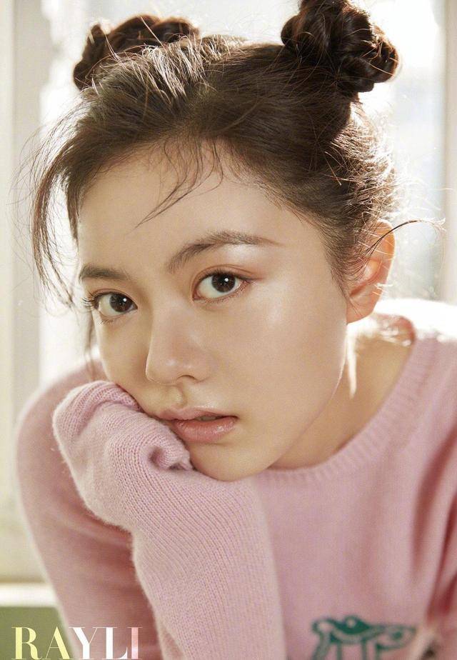 原创国民闺女初长成元气包子头搭学院风不愧是网友心中的初恋女神