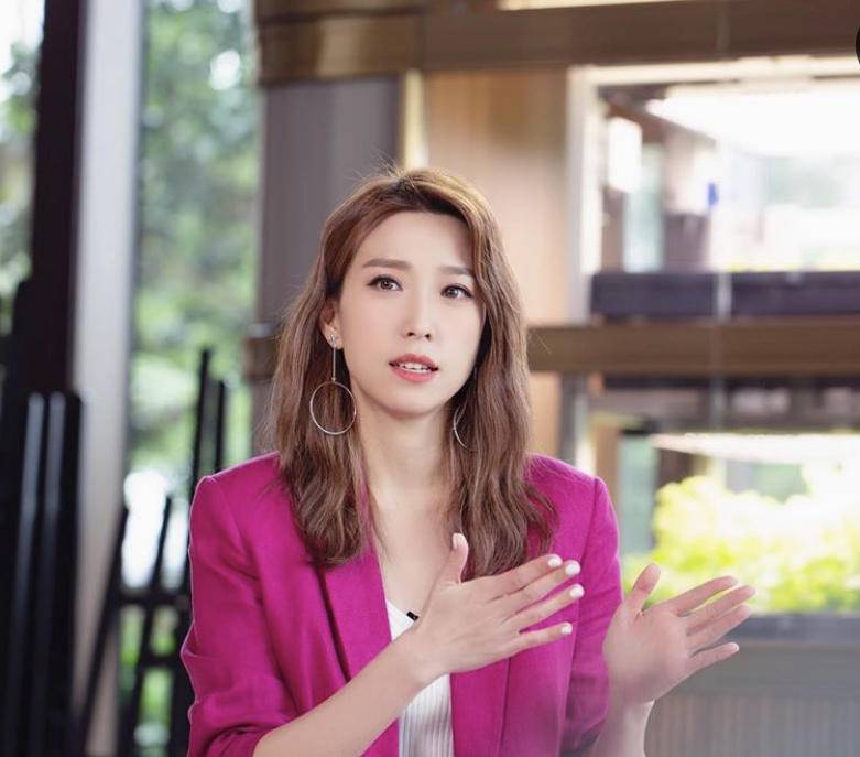 敬业!姚子羚为新剧剪短六年情丝,细数圈内中长发的女神