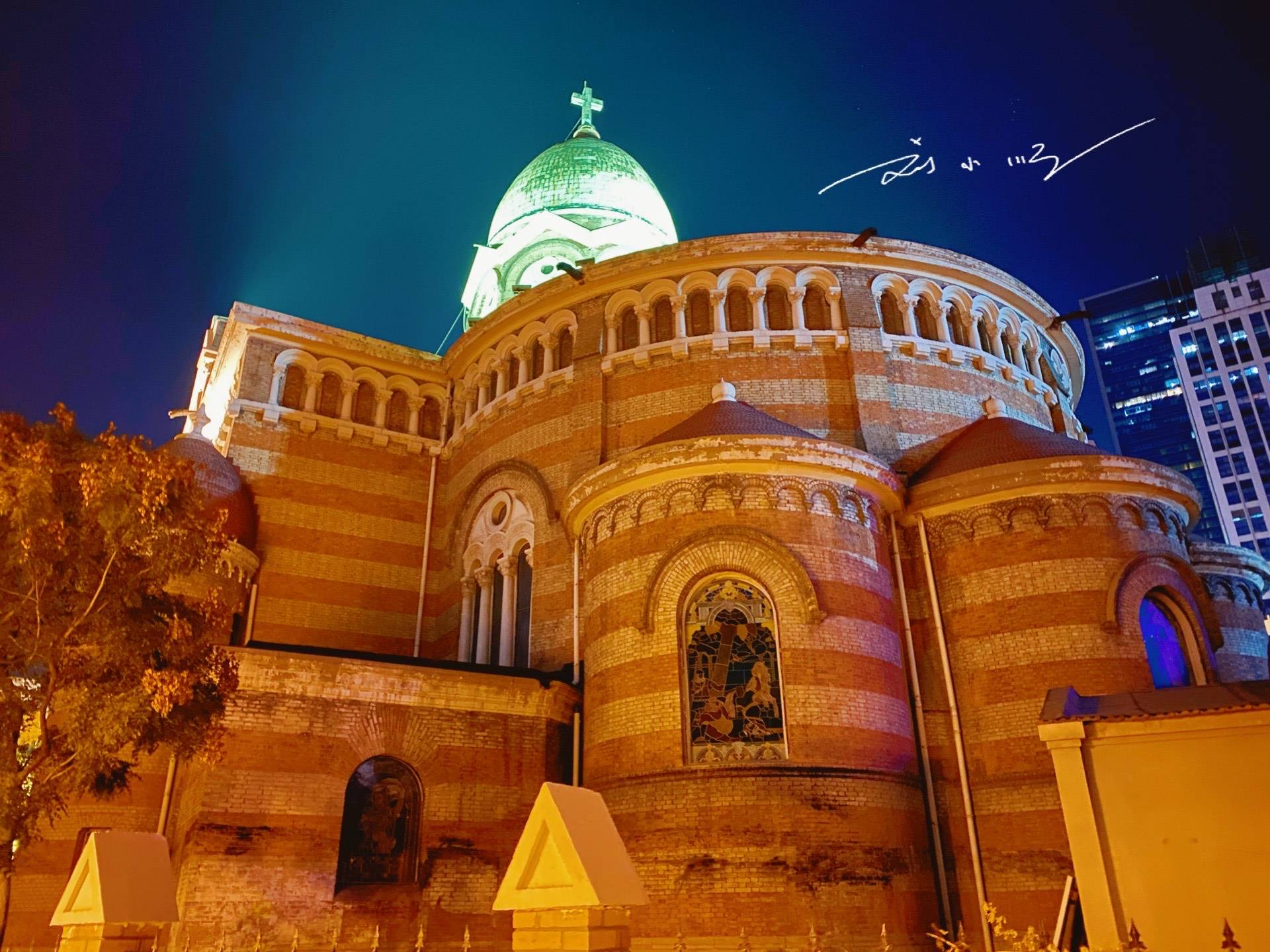 天津最美教堂因夜景而成为网红打卡点知道的游客却不多