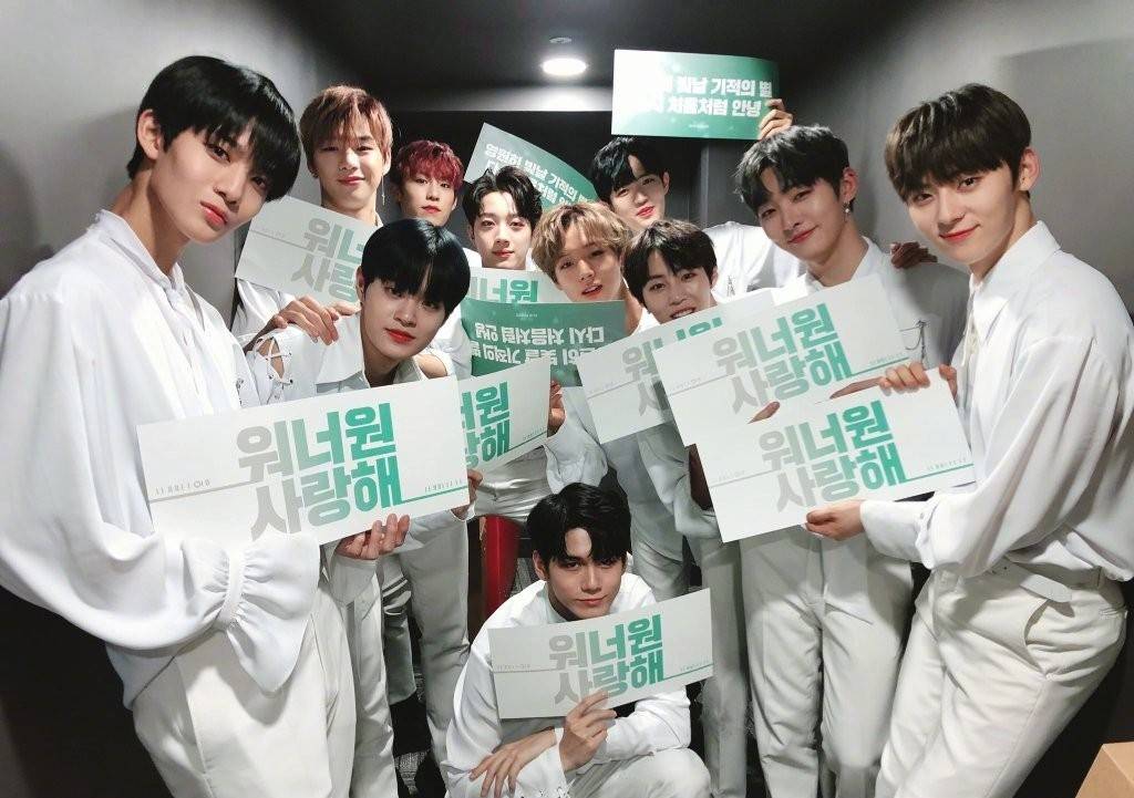 wannaone五人合体,明知是卖情怀,粉丝为何还是心甘情愿买单?