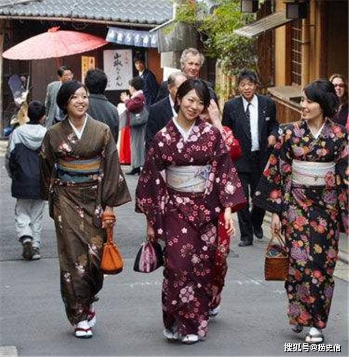 扒扒日本和服的历史,竟是由中国传入的_吴服