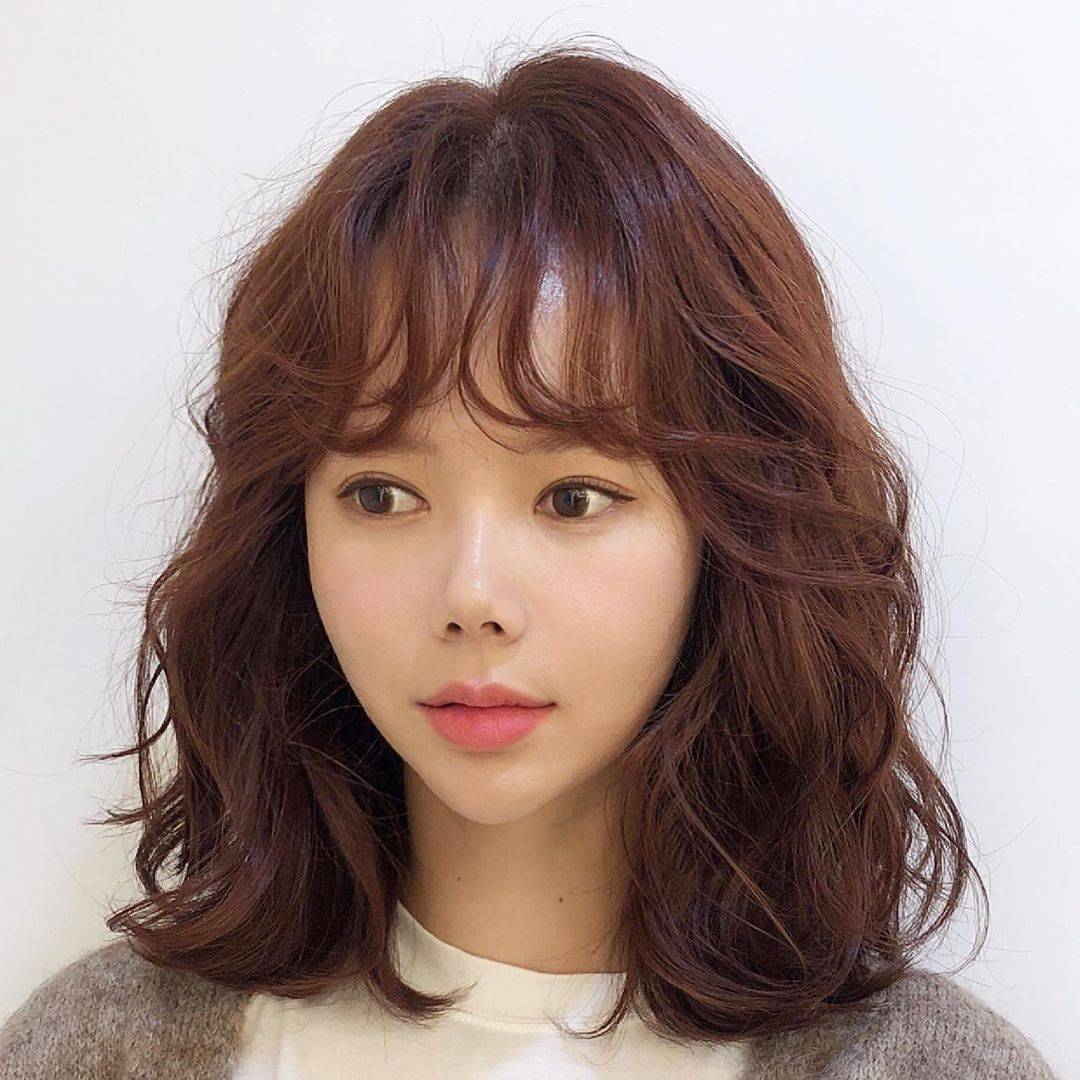 今年秋冬流行发型21款好看时尚不老气喜欢就试试