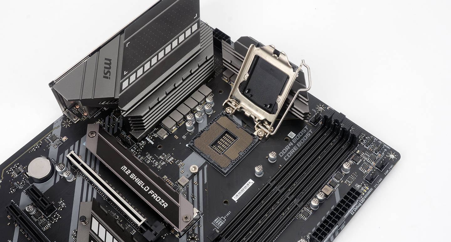 10700散片搭配微星b460主板装机,坐等3070显卡