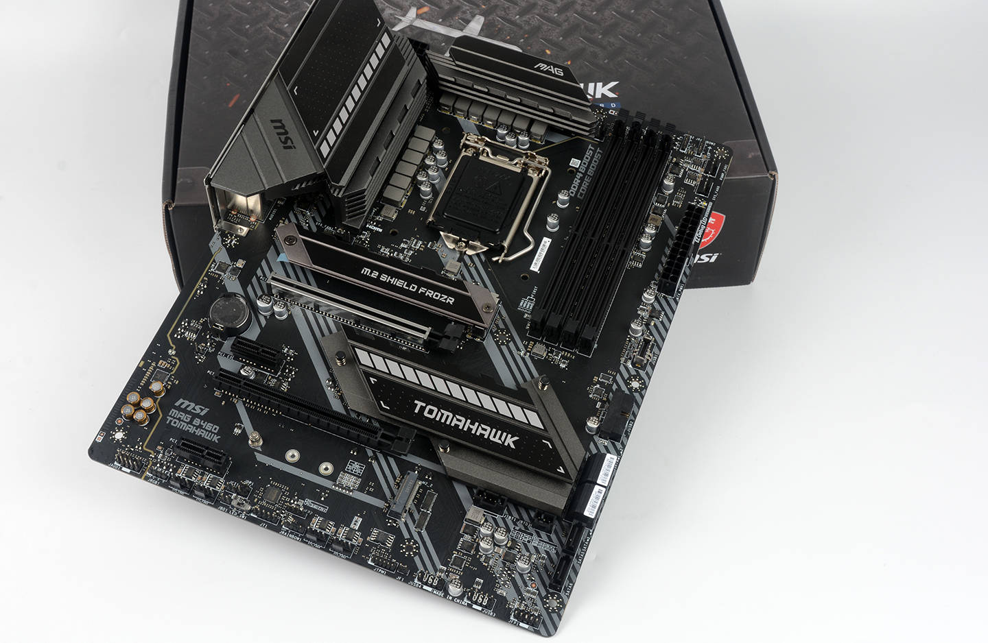 10700散片搭配微星b460主板装机,坐等3070显卡