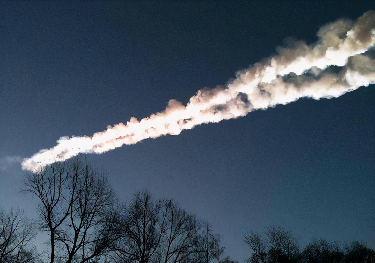 进入地球大气层,而直径10米以下的天体都会在到达地面之前被燃烧殆尽