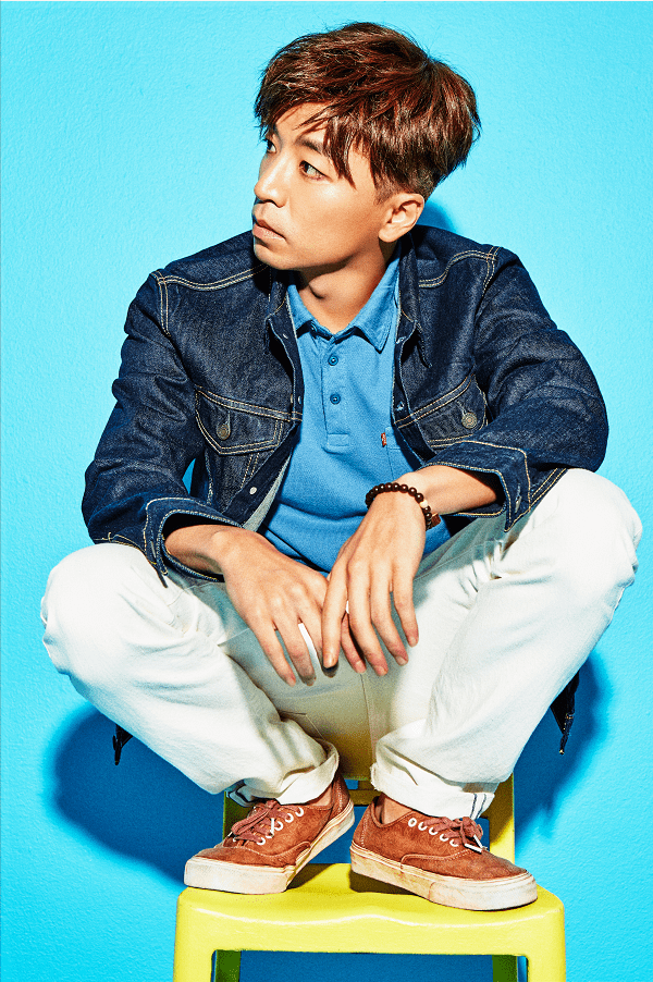 嘻哈绅士男说唱歌手bizzy歌唱了新时代的希望