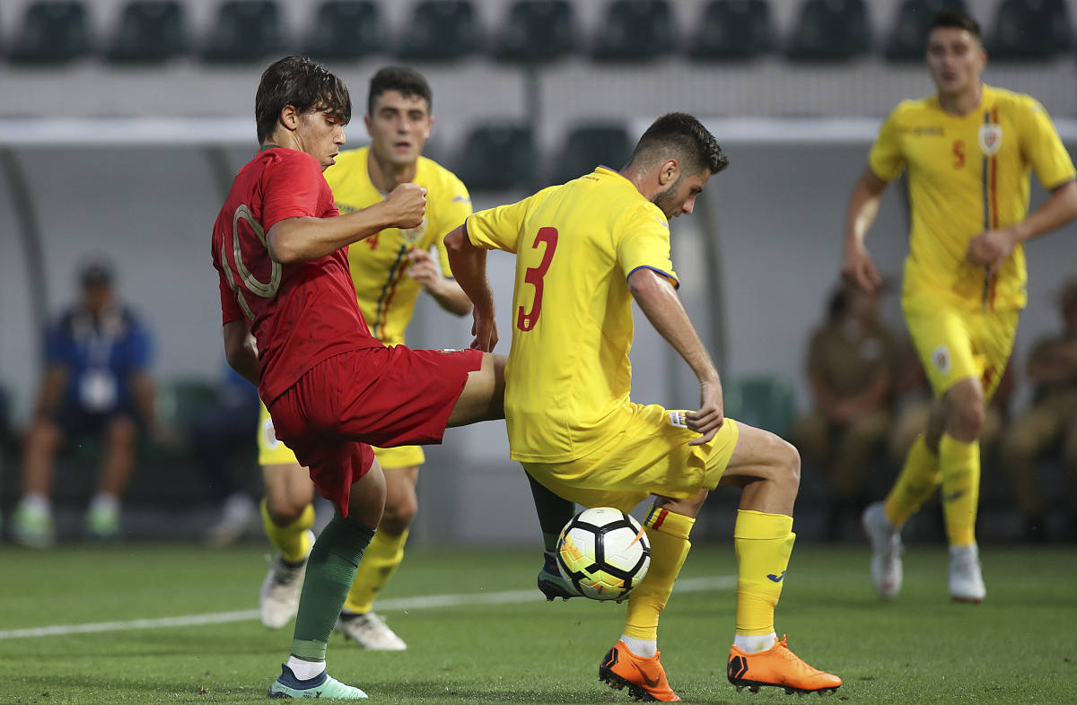 足球播报布雷达vs奈梅亨费雷拉vs波尔图