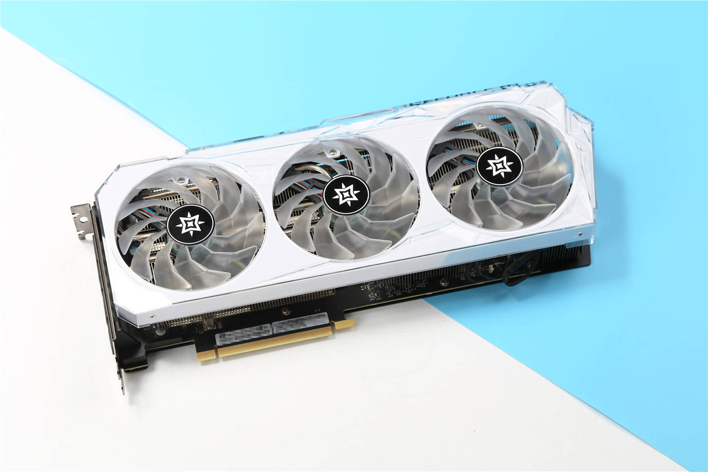 比肩上一代卡皇2080ti影驰rtx3070星曜oc显卡装机实测