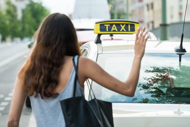 飞机座椅上写的taxi什么意思出租车