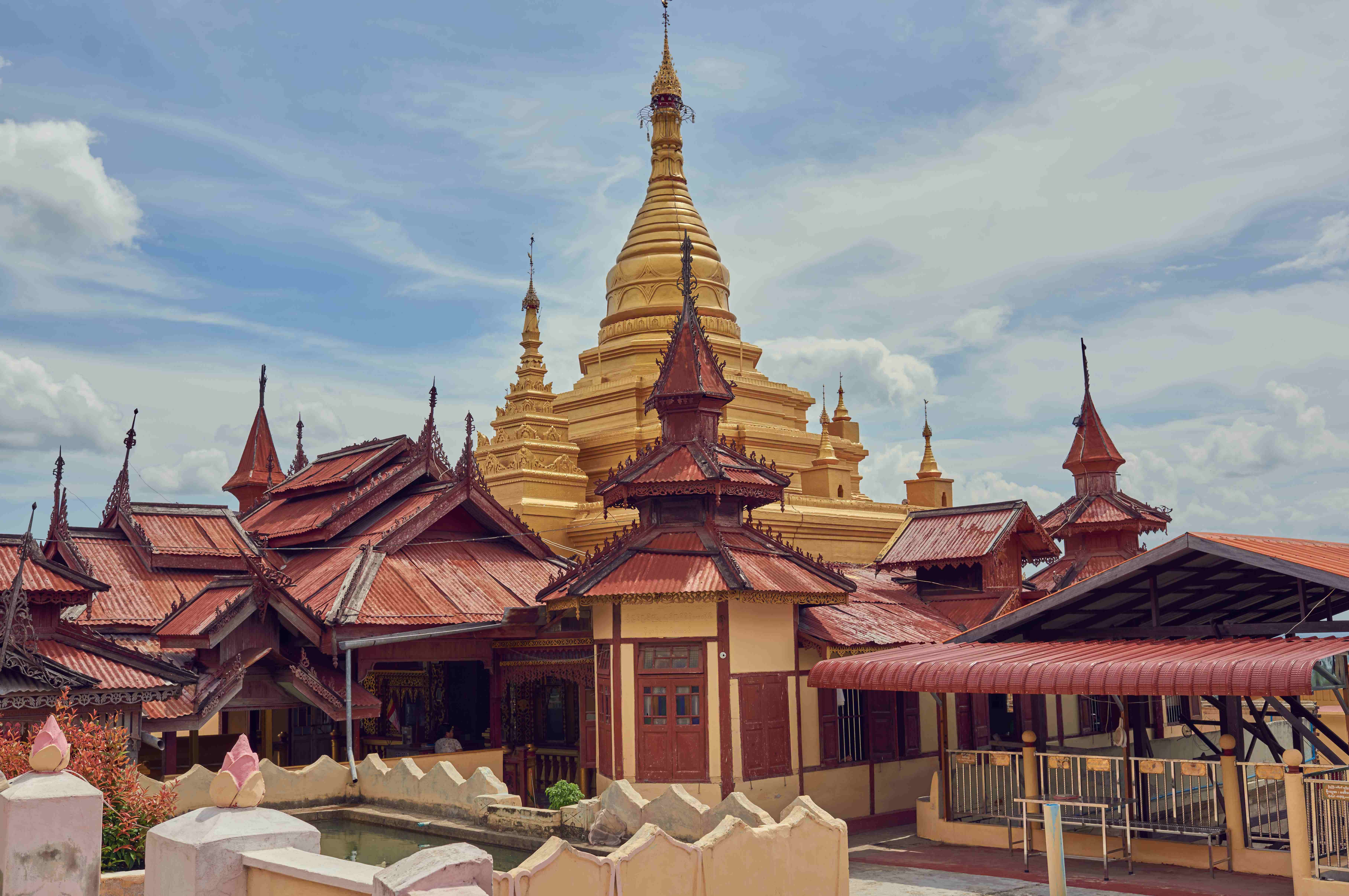 东南亚佛教建筑图片