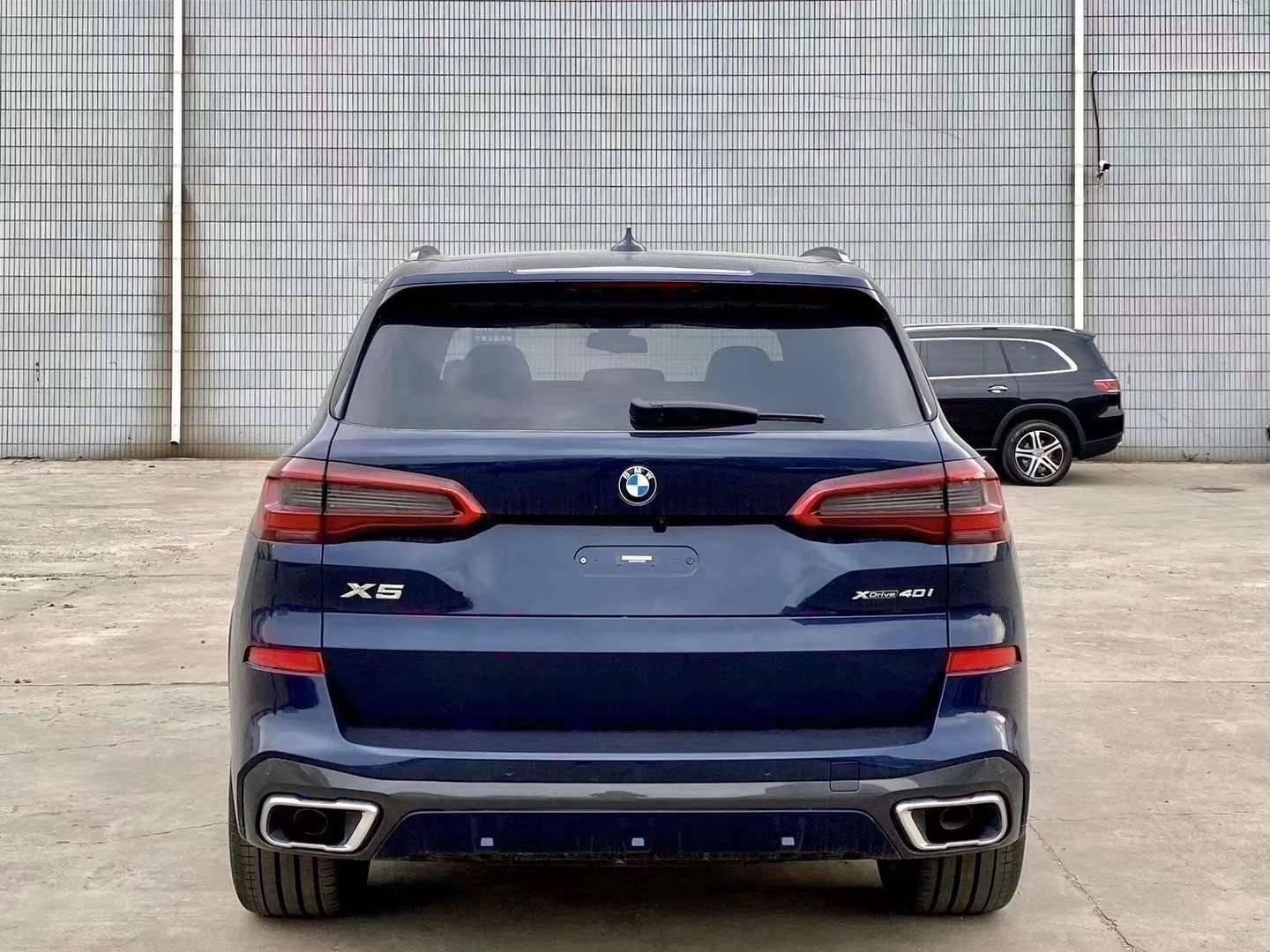 宝马x5m运动suv加版现车天津售 科技感十足