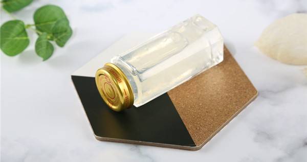 要做鼓舞人心的力量俏燕思燕窝曾明军的创业之路