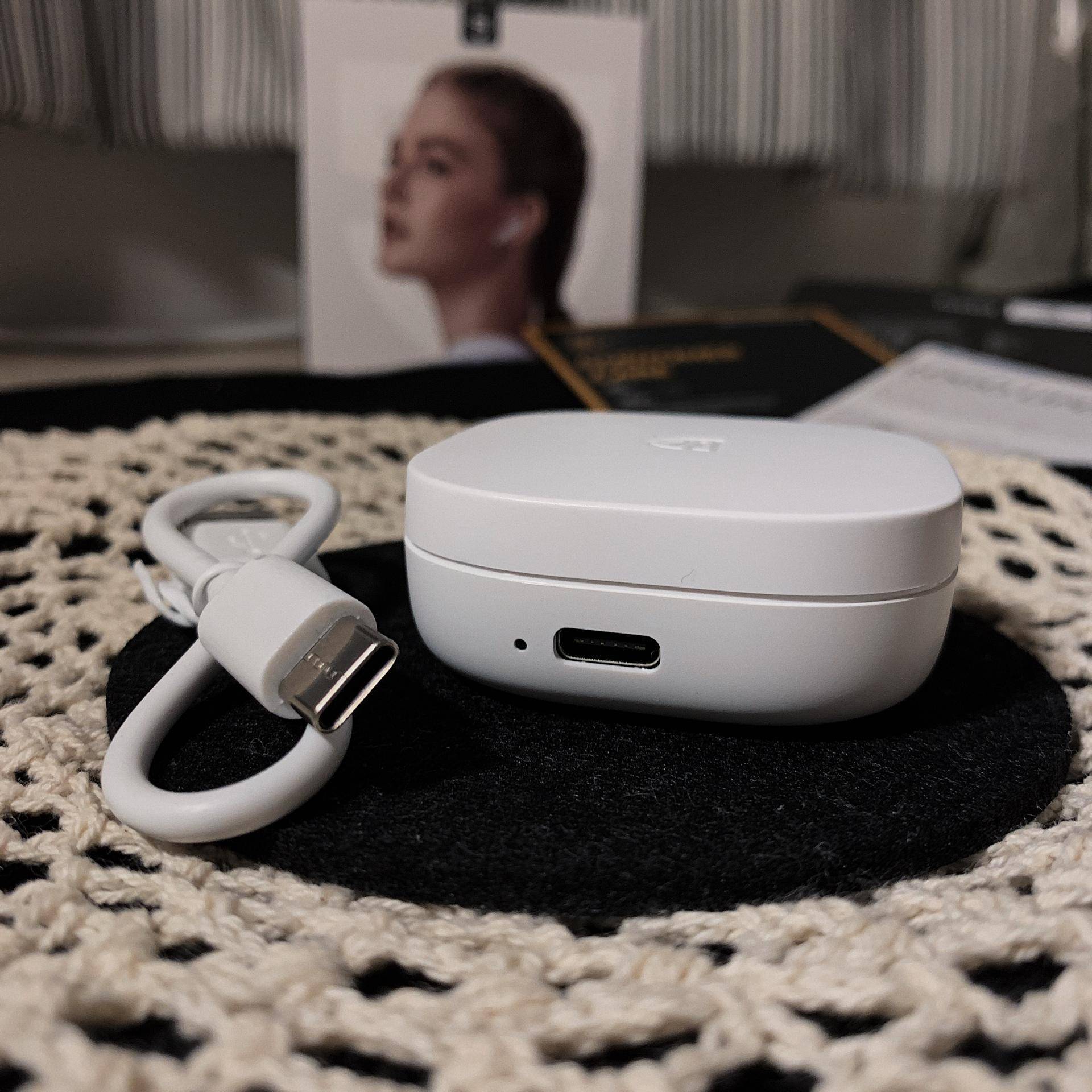 好听不贵送礼自用都不错泥炭trueair2耳机体验