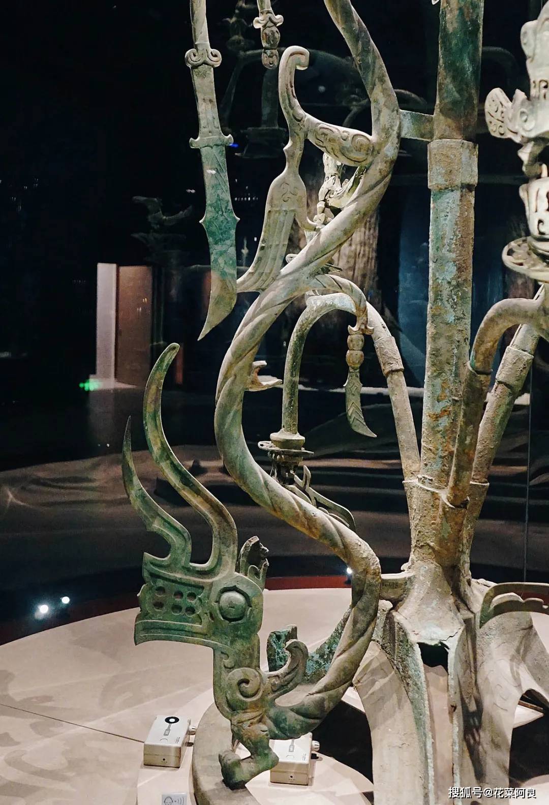 给你三天,如何在成都吃喝玩乐!全程高能!_三星堆博物馆