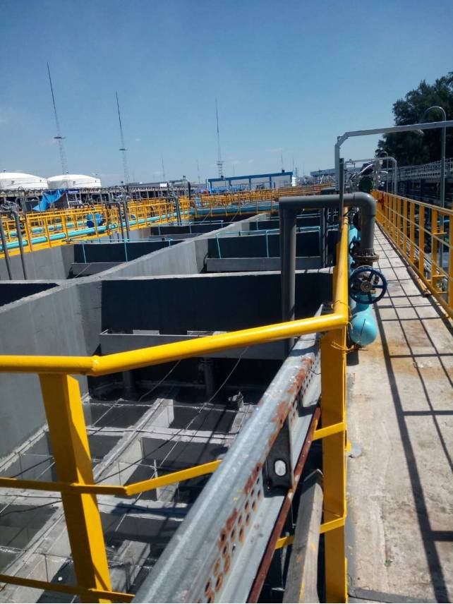 如何对垃圾处理厂和垃圾池聚脲防腐?喷涂施工工艺了解一下