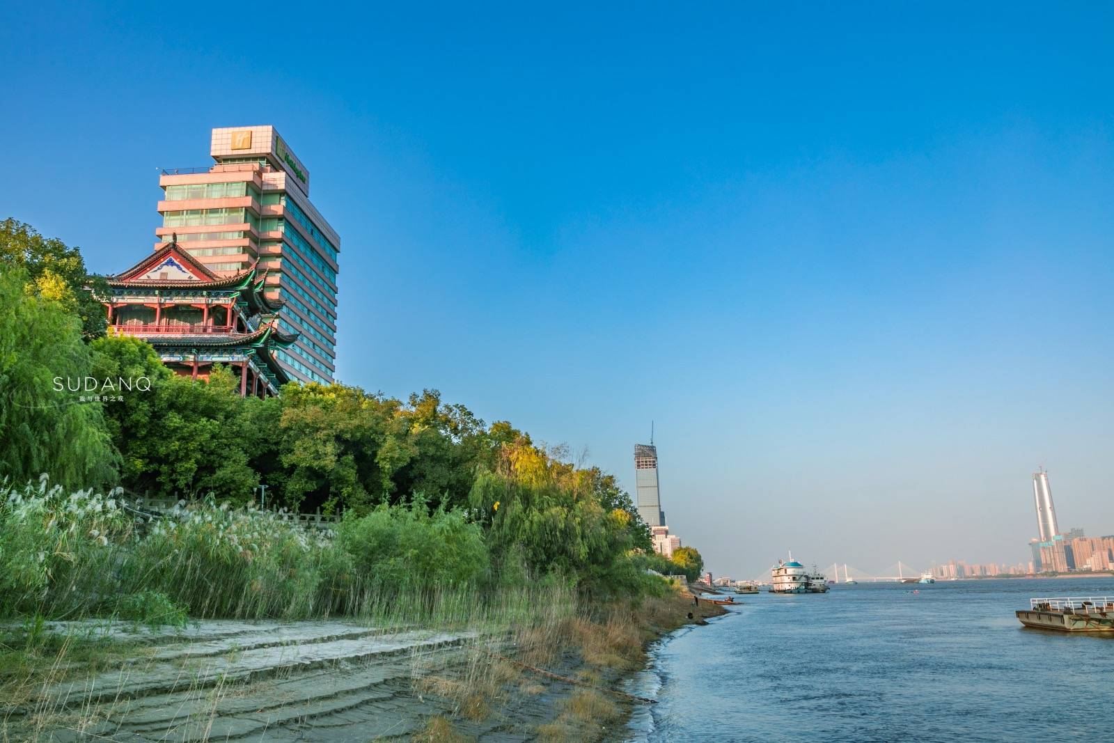 提起江南,你会来武汉赏园林建筑吗?秋天的晴川阁是武汉人的诗意