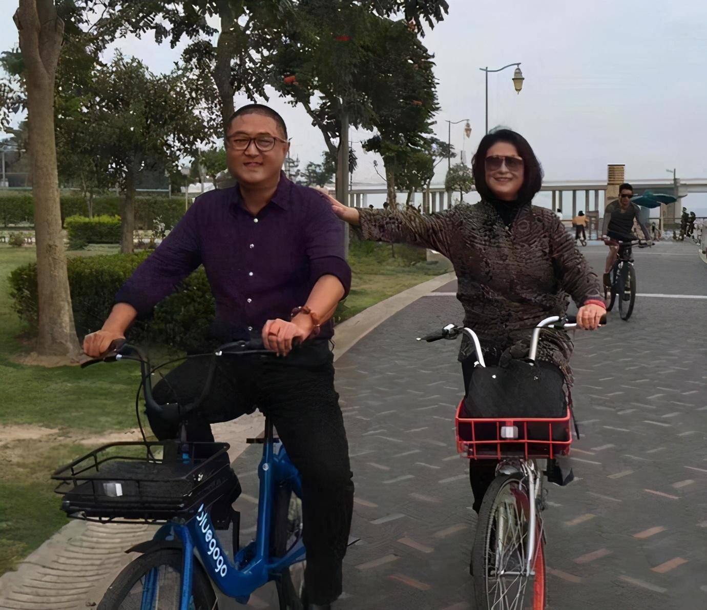 谢大脚于月仙嫁个什么老公同意不要孩子把小舅子当孩子养