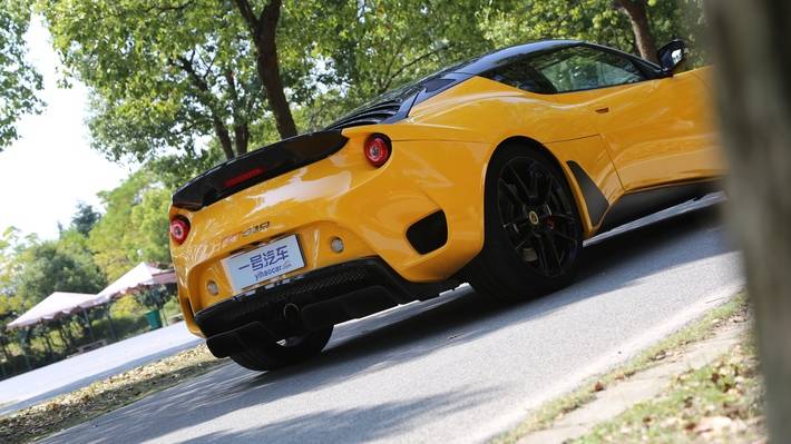 编开编聊 | 试驾路特斯evora 重返17岁