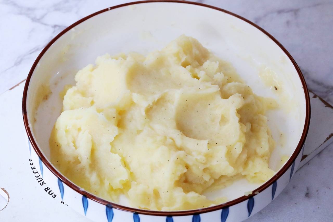 在家自制土豆泥料汁有秘诀不比kfc差2元钱随便吃到饱