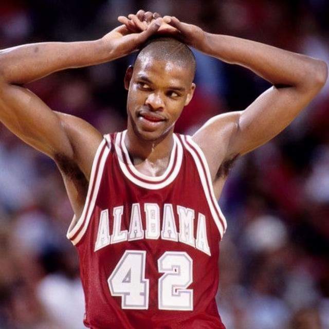 原创最狂傲球星的代表攻防兼备的全能前锋最终却离奇的退役