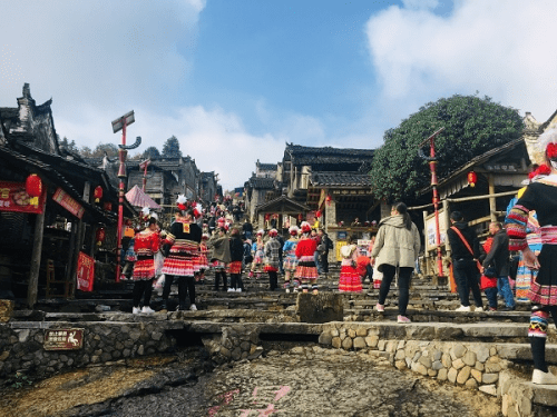 寻广东千年瑶寨-领略瑶族盘王节习俗-搜狐大视野-搜狐新闻