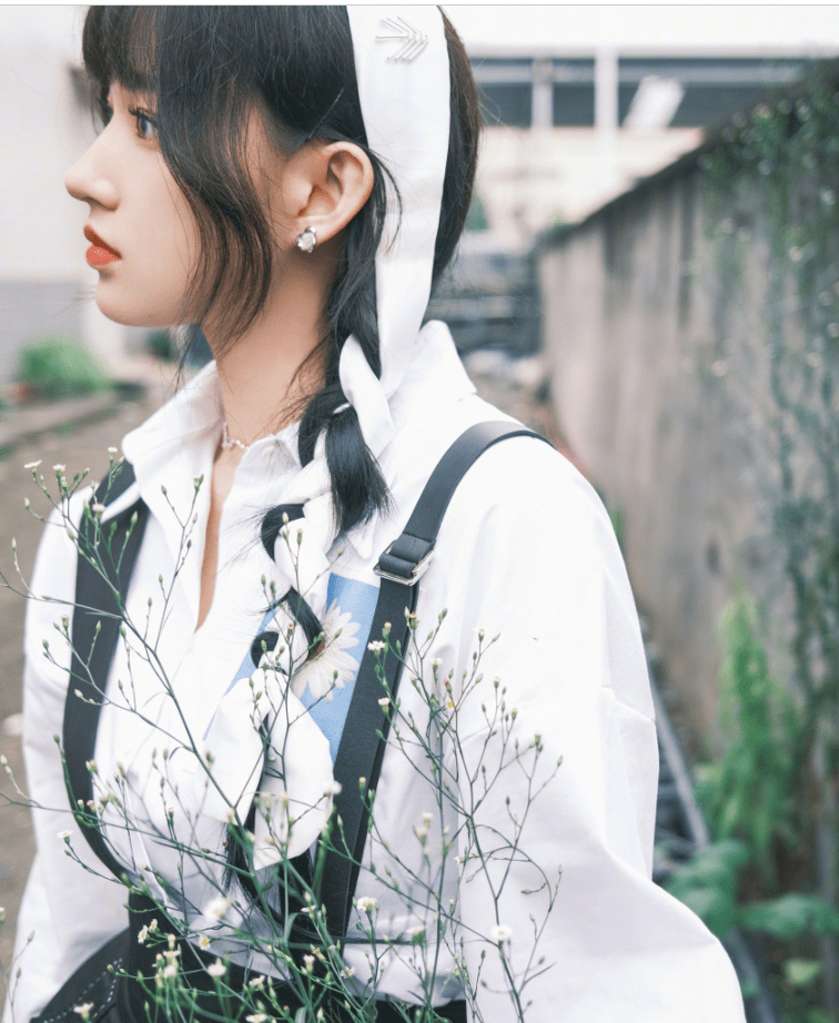 哎呀好身材程潇如何花式秀身材穿搭里全是小心机