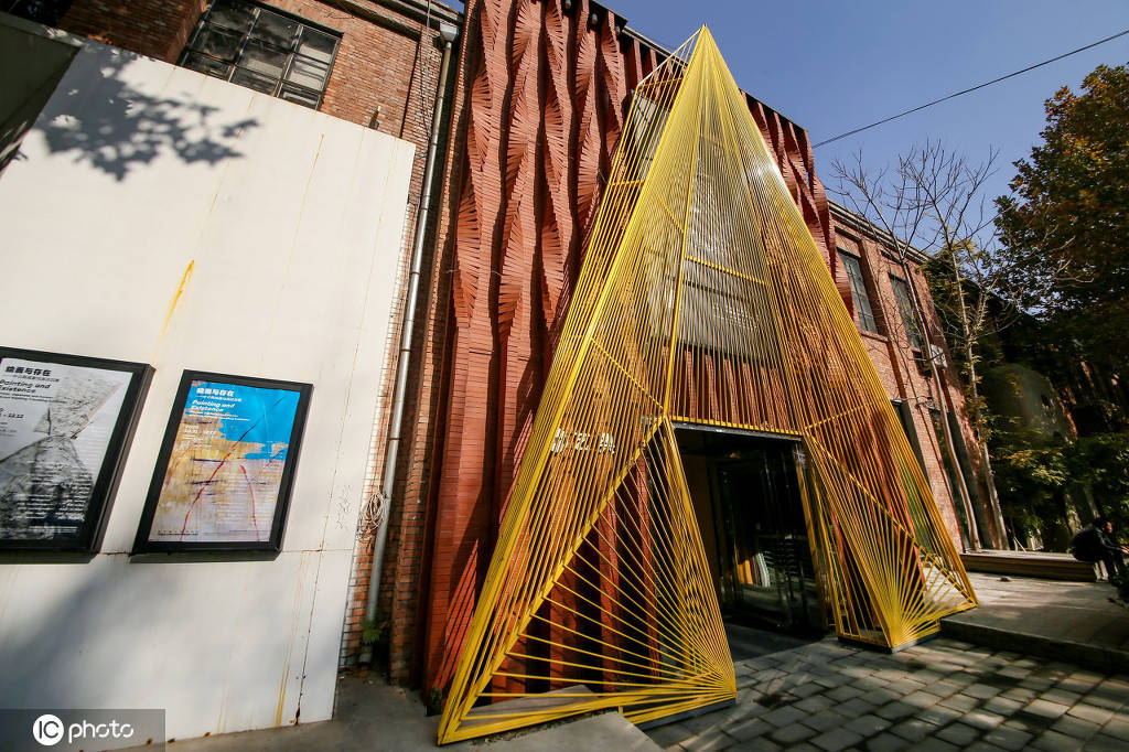 北京:网红打卡地之一的艺术园区798系列图集