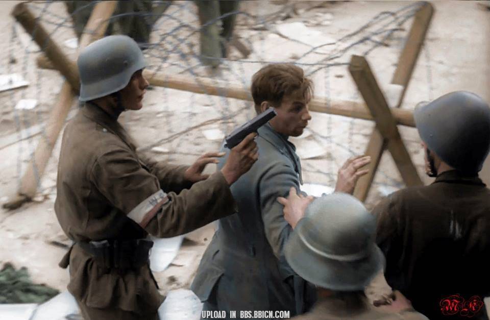 历史老照片1944年的华沙起义