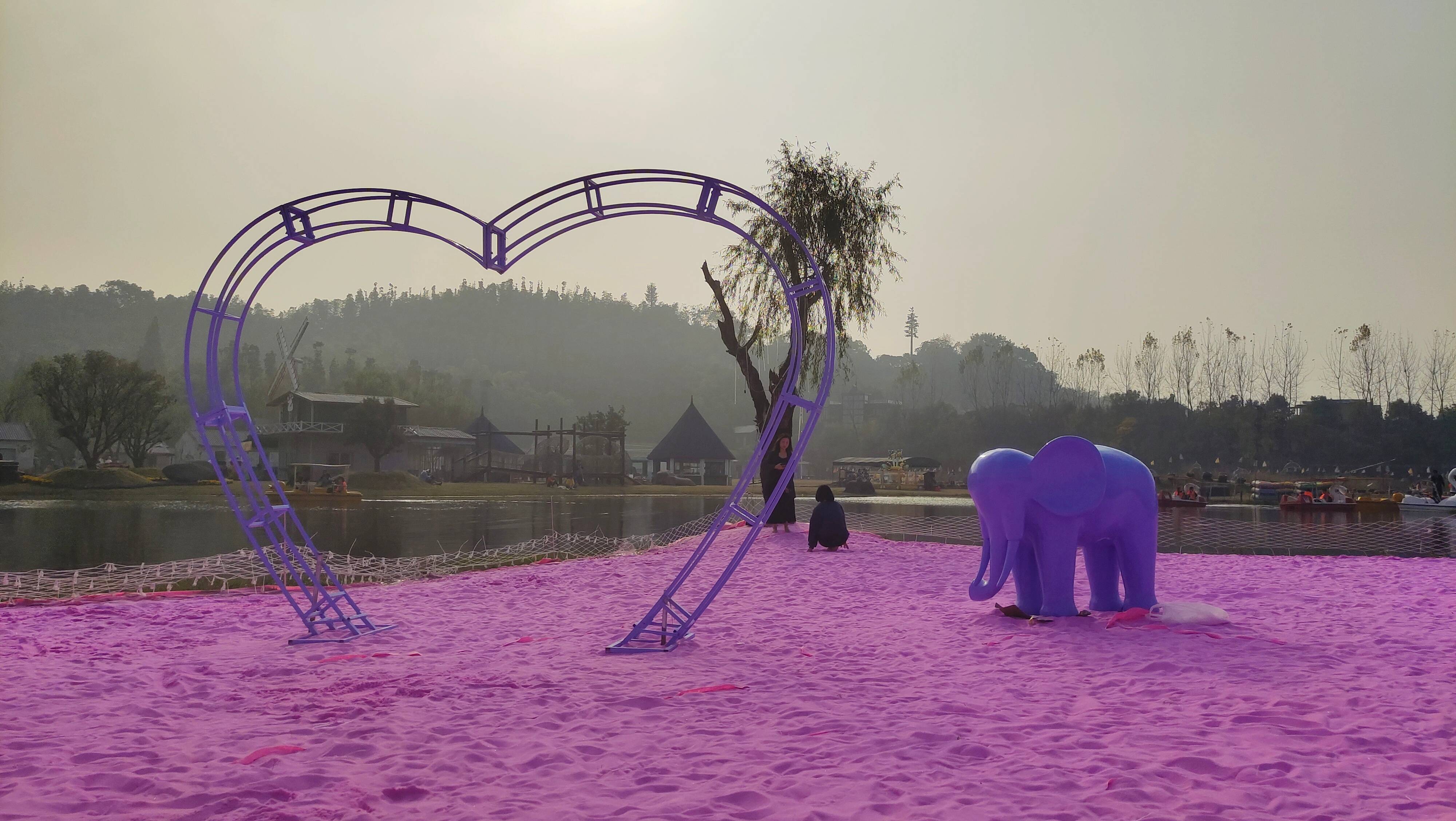 萧山山里人家伴随可可托海的歌声浪漫的粉色沙滩很是惊艳