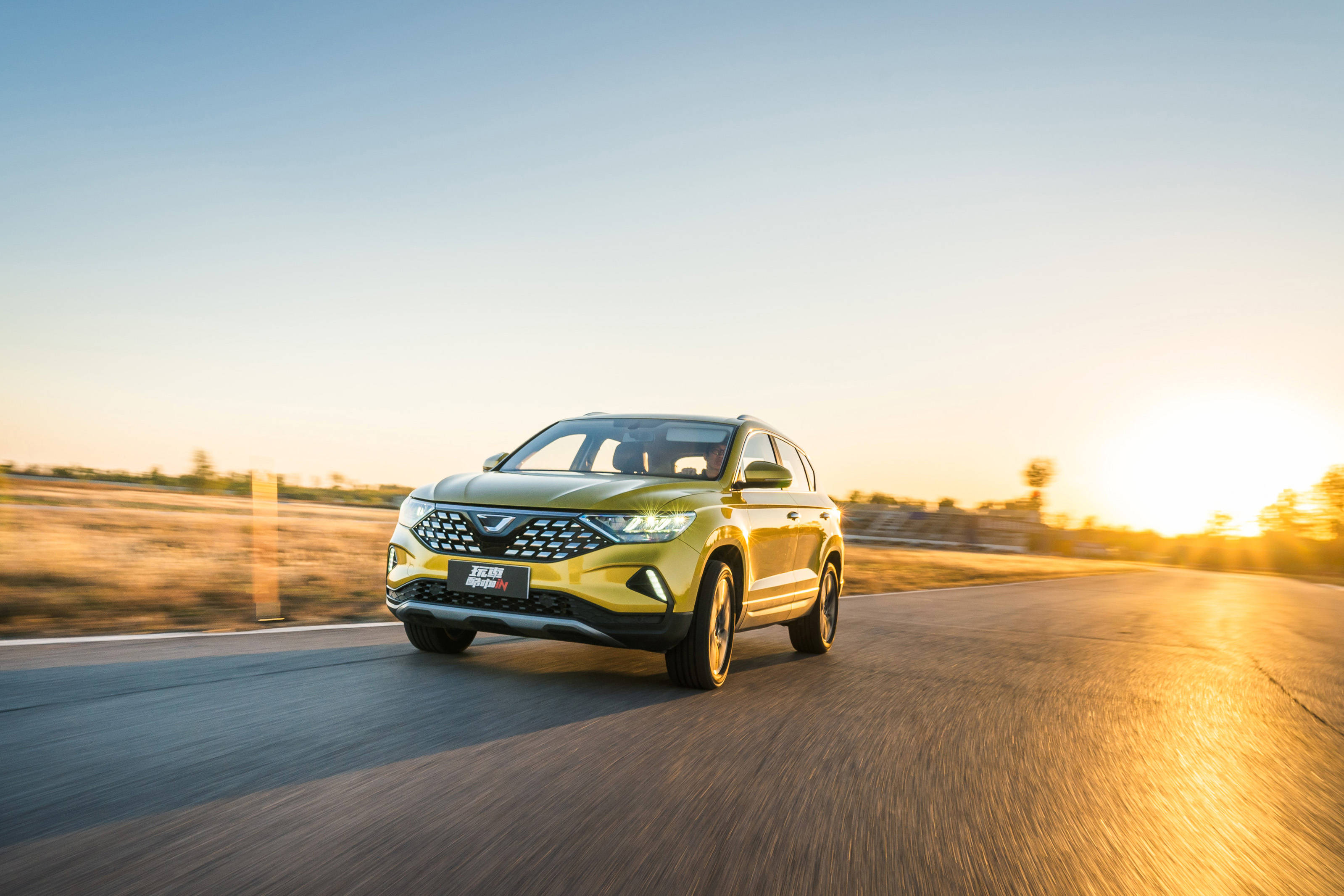 捷达suv双雄不走捷径,赛道见证德系高品质