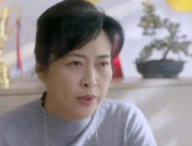 佟丽娅,佟大为,许娣演绎《爱的厘米》那些有趣的事