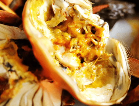 清蒸大闸蟹有技巧,用这个方法蒸,螃蟹肉嫩黄不外流,营养易吸收