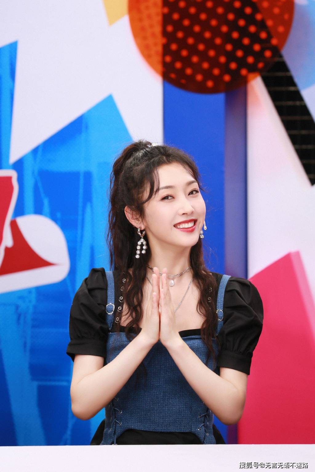 宣璐甜美泡泡袖连衣裙,蓝朋友宣璐上线,没事别和她冷战,不好哄