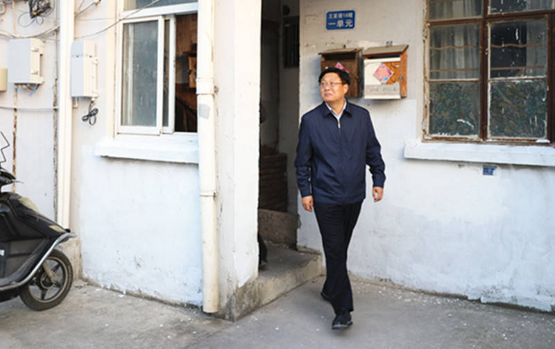 兴化市委书记"四不两直"下沉村(居)抓落实_叶冬华