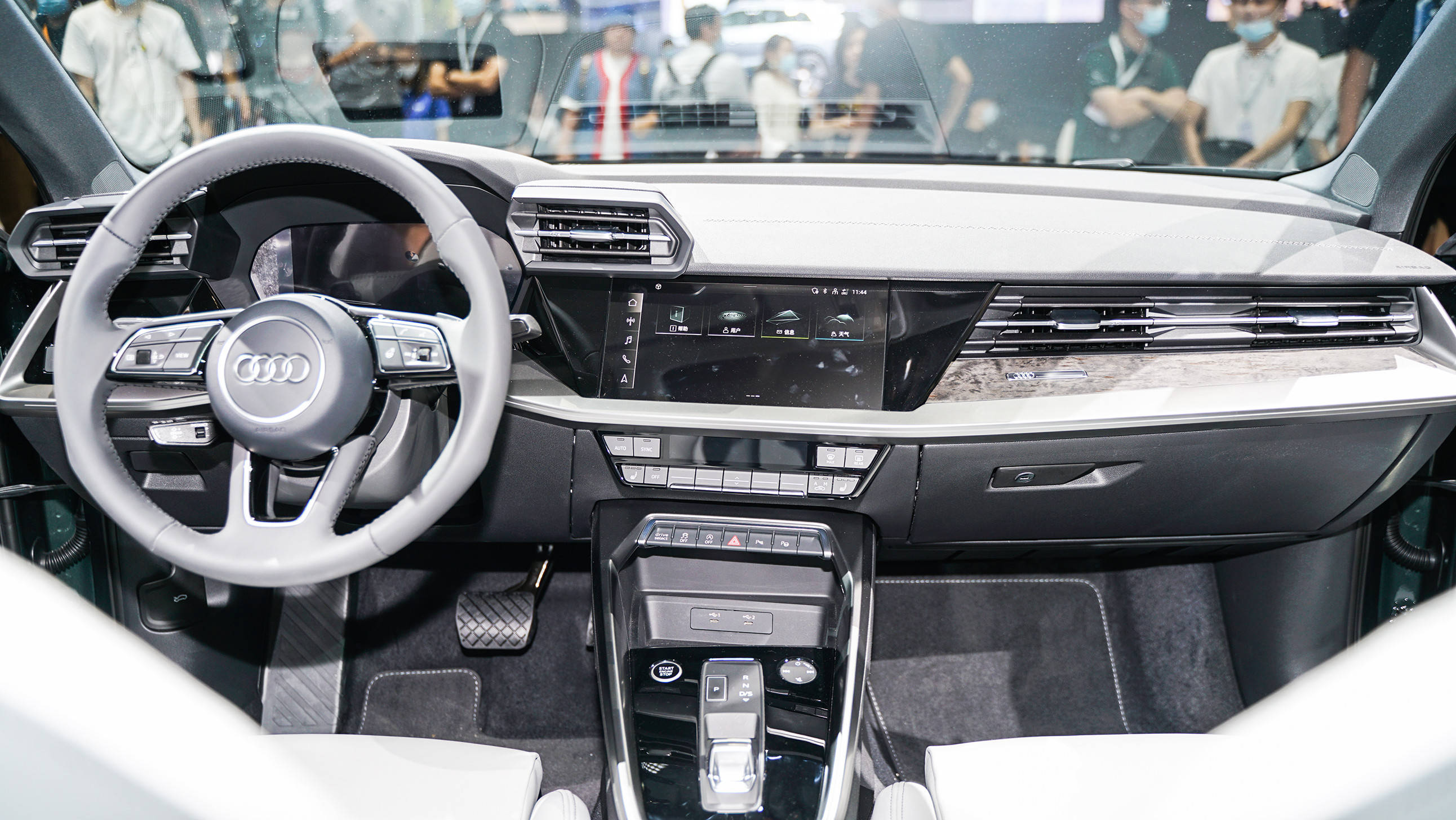 加长换代全新奥迪a3l有多香