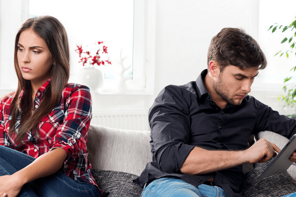 和男朋友吵架了冷战怎么办?