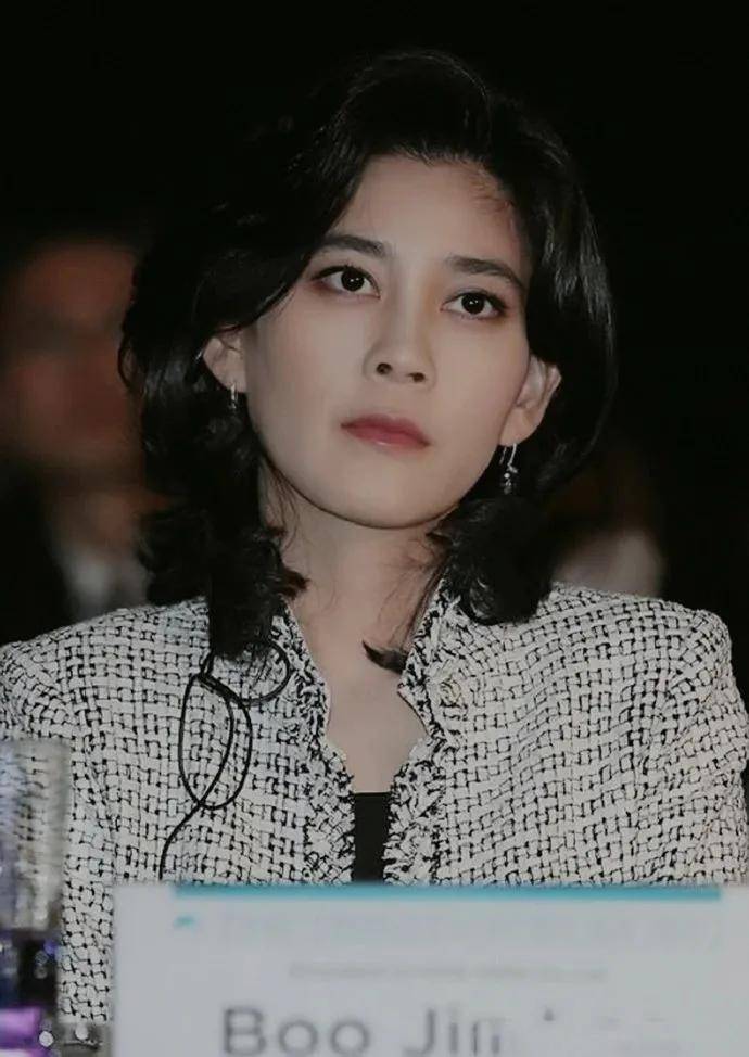 韩国三星小公主李元珠图片